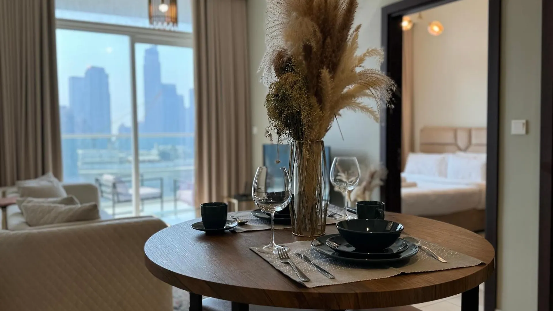 Burj Khalifa View Apartment دبي